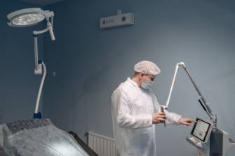 Фракційний CO₂-лазер як малоінвазивний метод лікування наслідків acne conglobata